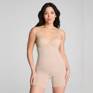 SPANX Petite OnCore Short